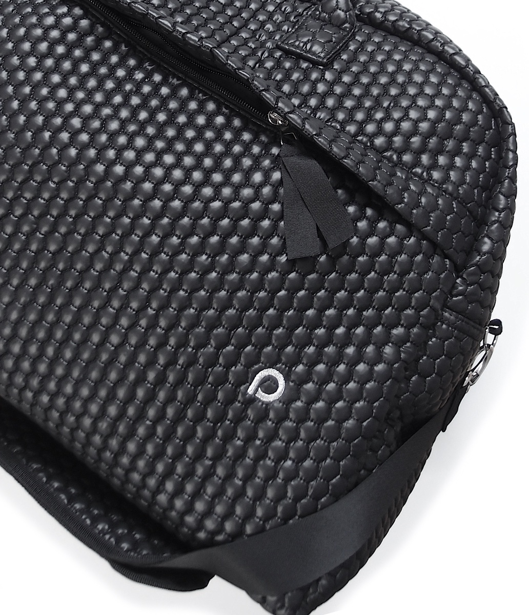 kliknutít zobrazíte maximální velikost obrázku cestovná taška Black Comb