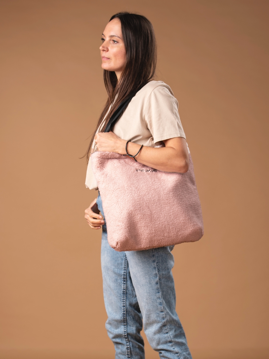 kliknutít zobrazíte maximální velikost obrázku UNI taška Furry Pink